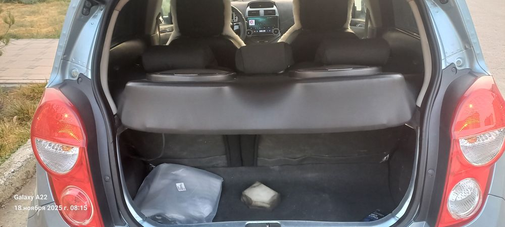 Спарк автомашинаси сотилади