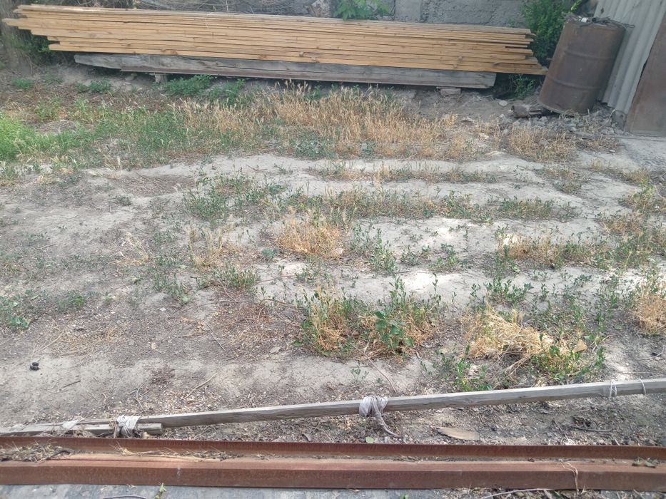 Кто уберёт участок от зелени, травы