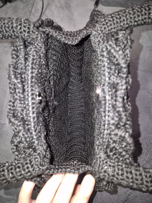 Дамска чанта -ръчно плетена