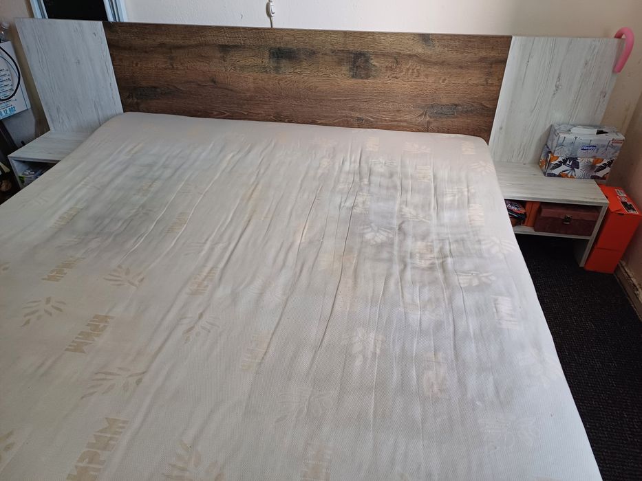 Спалня 160/200 и две нощни шкафчета