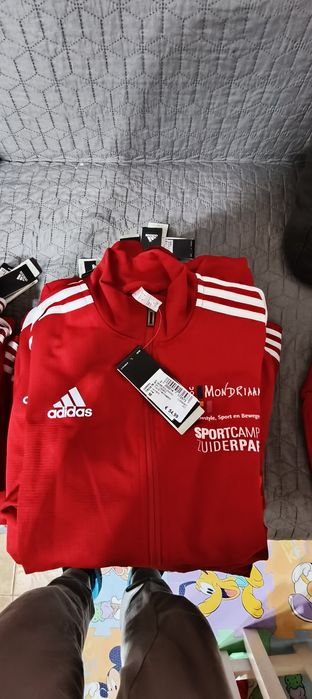 Hanorac,bluza tricouri Adidas originale
