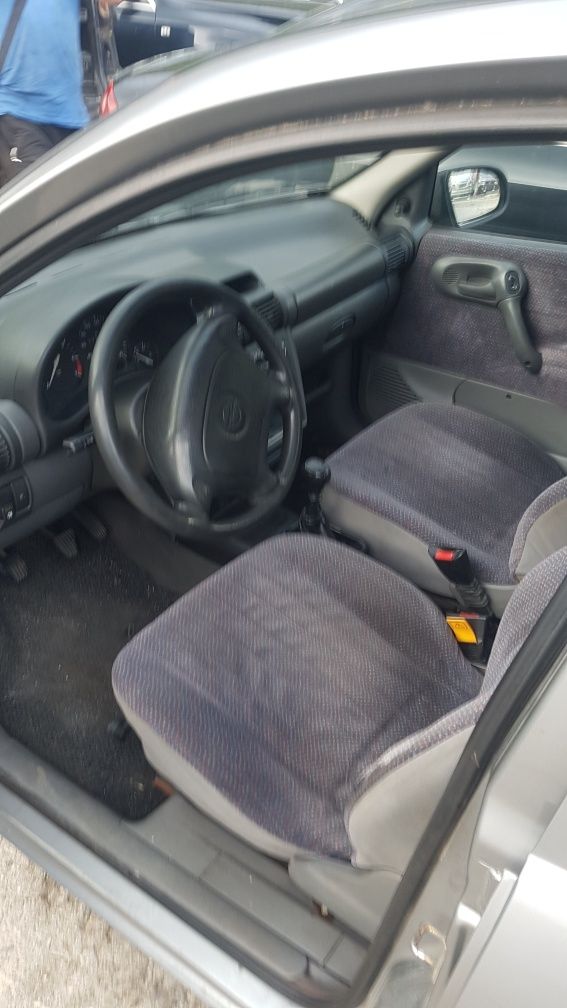 Опел корса б 1.4 16в на частни  Opel korsa