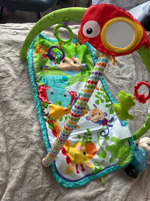 Играчки за бебе килимче, кубче, активна гимнастика, Елза