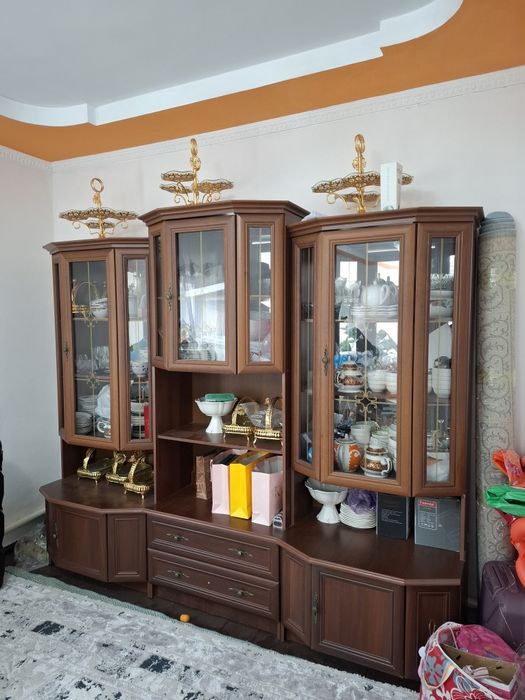 Гостивой Гарнитура