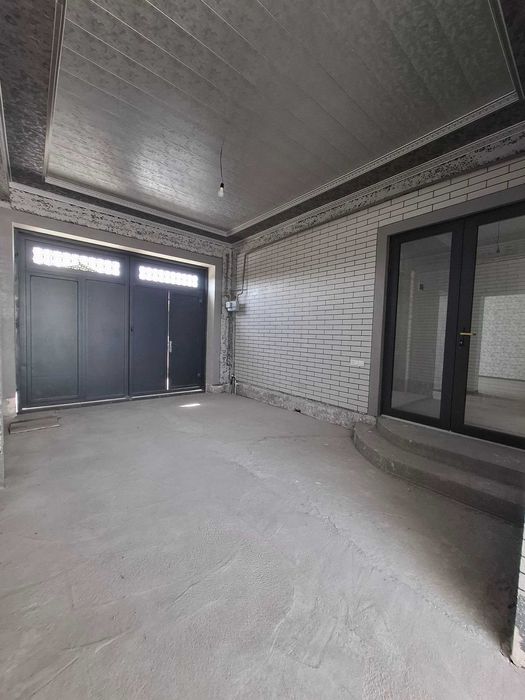 Продаётся дом в Яшнабадском районе ( Сангород)