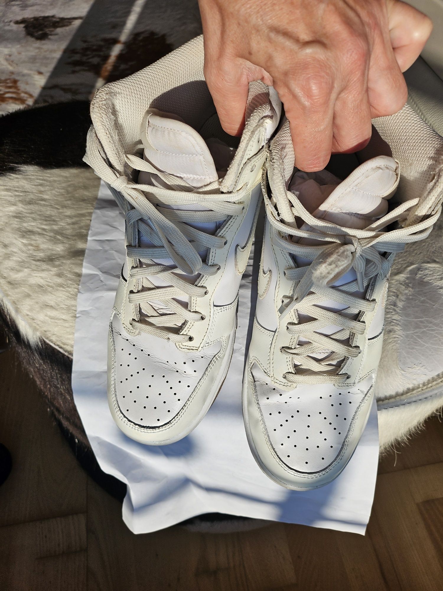Nike nr 41 marime europeana, 26,5 cm, culoare alb, utilizat dar in st