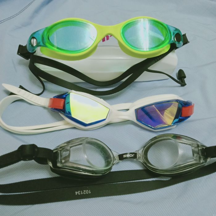 Продам очки для плавания. Отличное состояние.