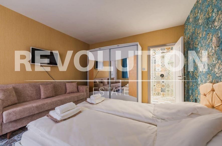 Дава се под наем Къща в к.к. Камчия - 420 кв.м за 2400 € - Снимка #8