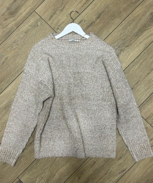 Продам оверсайз свитер, зимний