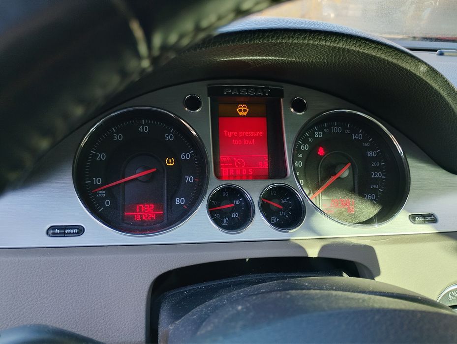 Vw passat 3.2 fsi 250к.с. Продва се на части