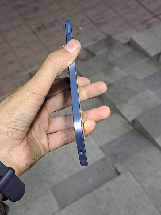 Honor X8B 8/256 srochni sotiladi