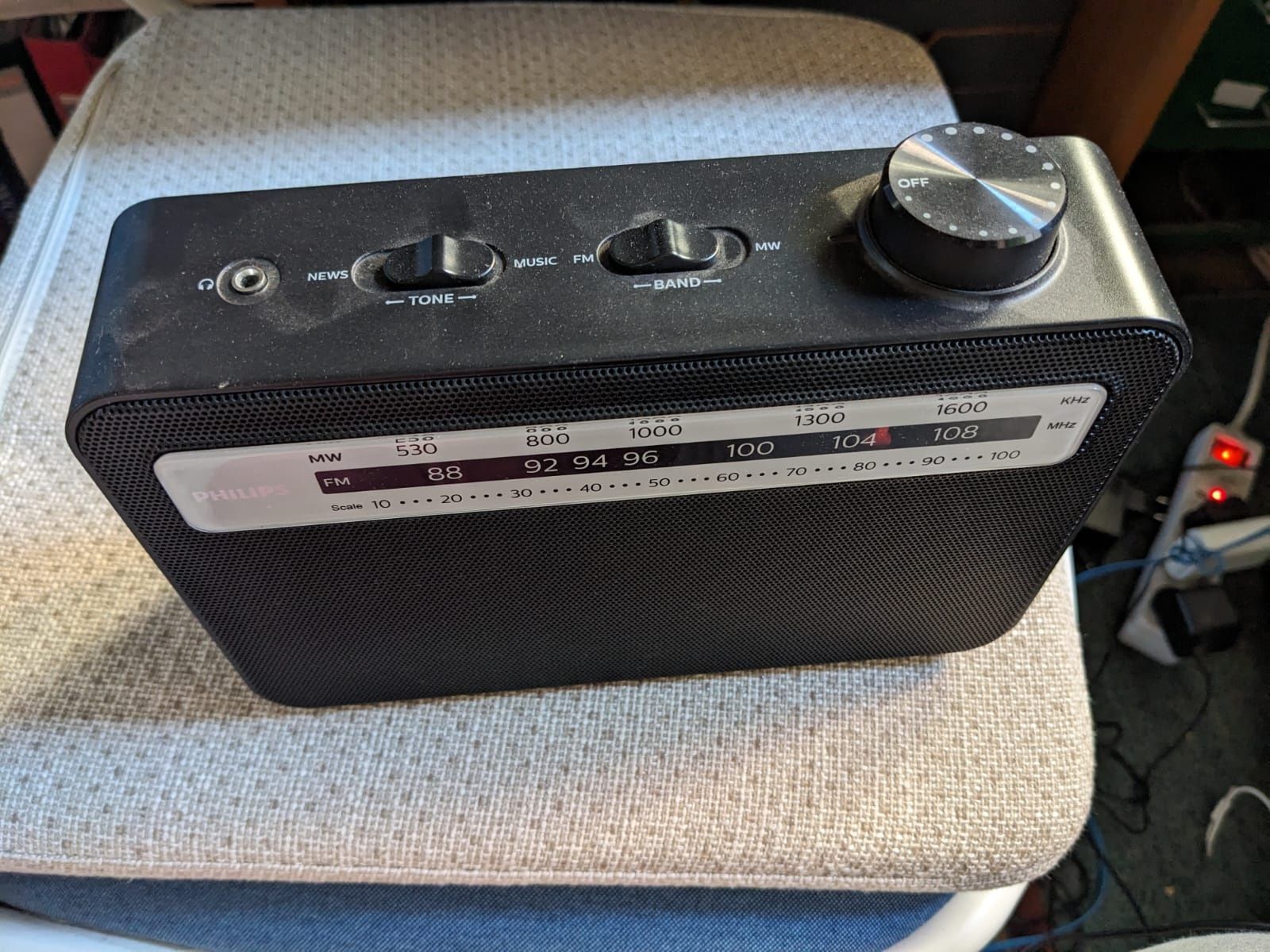 Aparat de radio portabil Philips TAR 2506/12