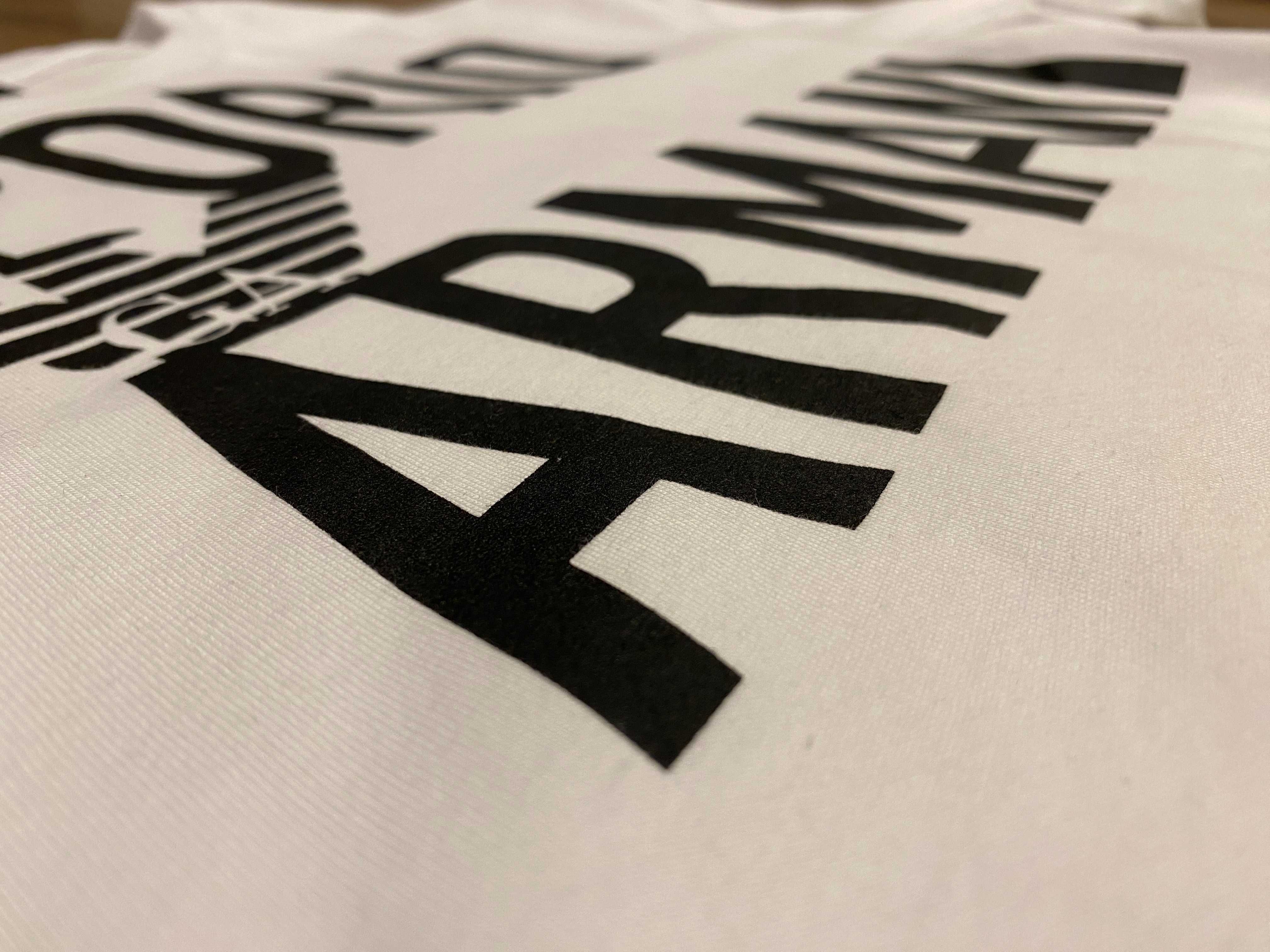 Оригинална тениска EMPORIO ARMANI, бяла, размери: M, XL и XXL