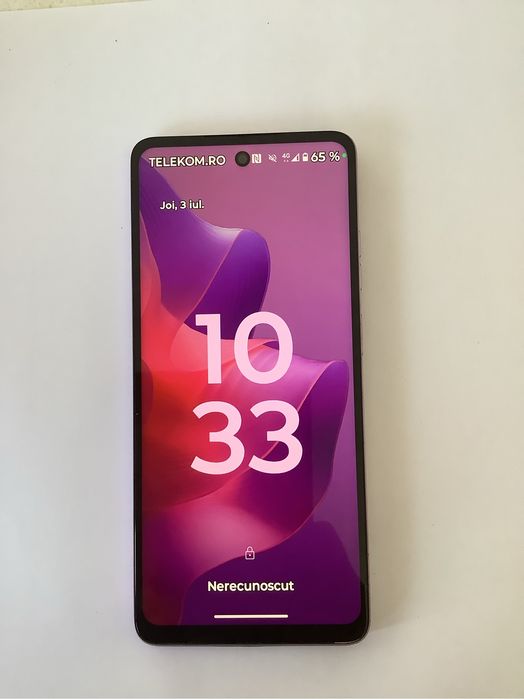 Vând urgent Motorola g24 mov