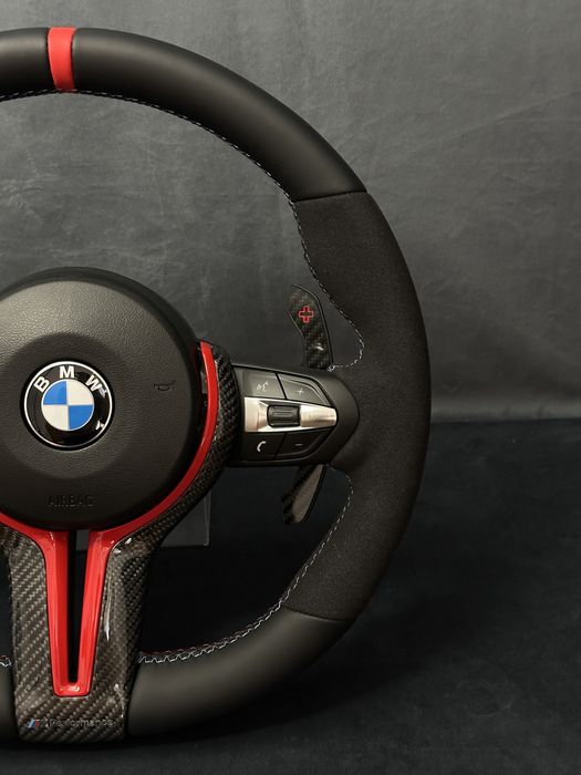 Volan custom BMW M Performance carbon/alcantara
