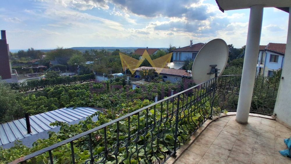 Къща в м-т Ракитника, гр.Варна