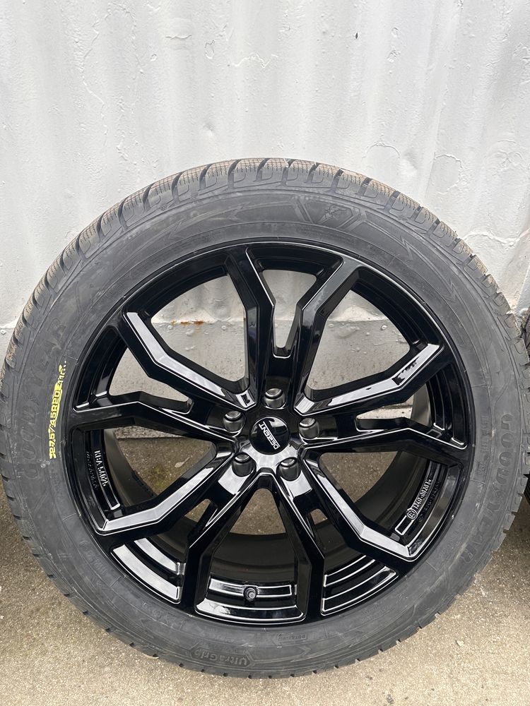 NOI Jante Dezent cu cauciucuri Goodyear 275/45 r20 110V NOI
