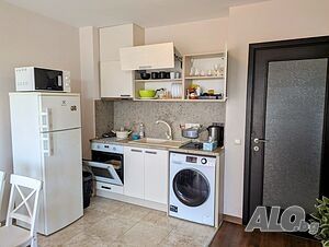 Дава се под наем Двустаен апартамент в Бургас, Център - 60 кв.м за 612 € - Снимка #5