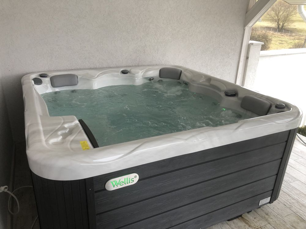 Wellis jacuzzi pentru exterior