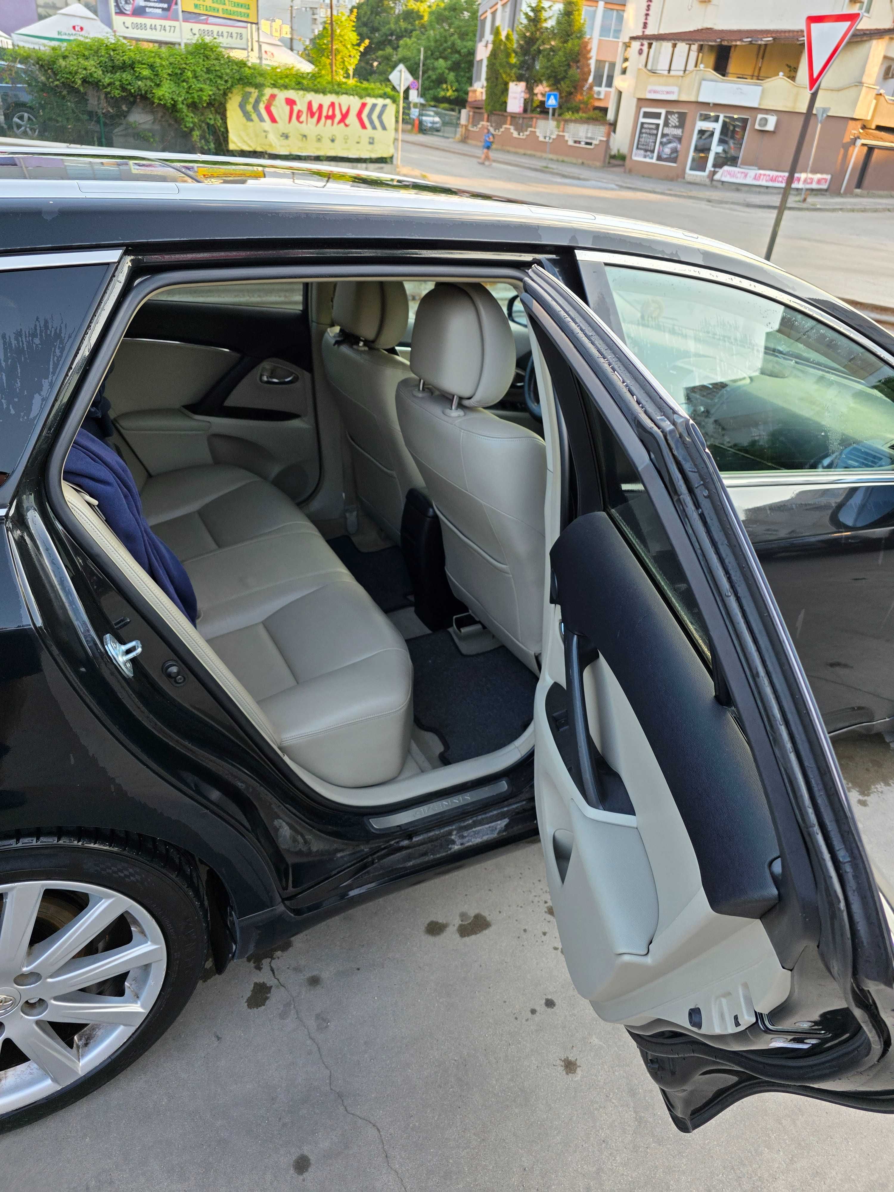 Тойота Авенсис/Toyota Avensis 2009г 2.0 бензин