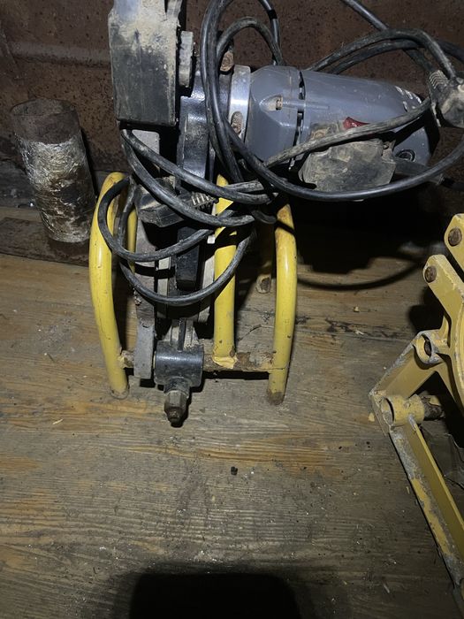 Утюг для спайки пластиковых труб продам