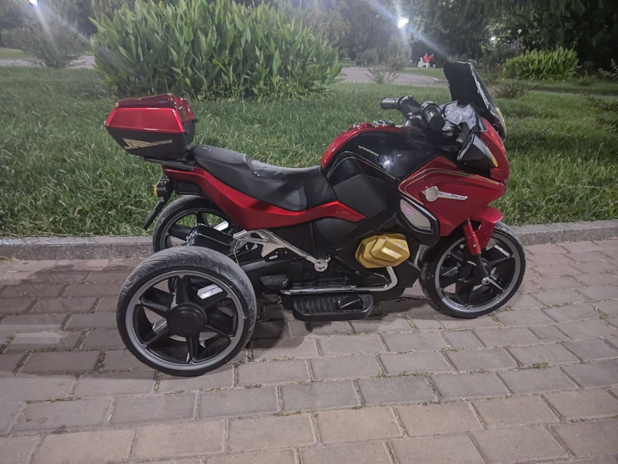 Мотоцикл, мотокаска, motosikl