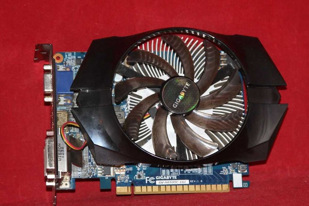 Продам Gigabyte GTX650(1gb/128bit)
