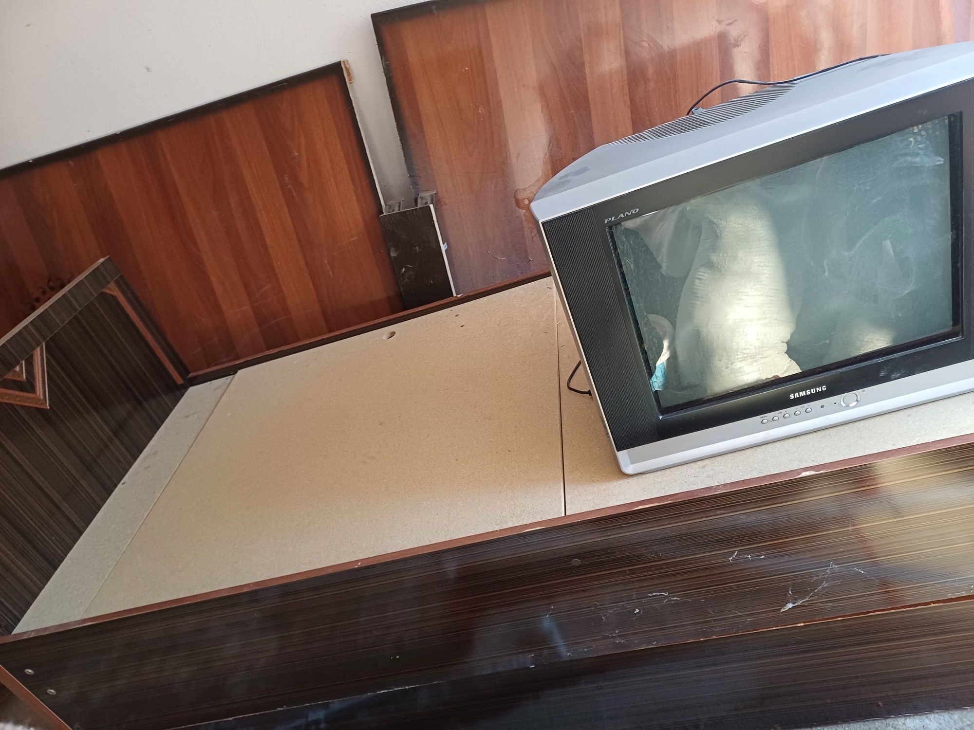 Krovatchalar sifatli 350 mingdan