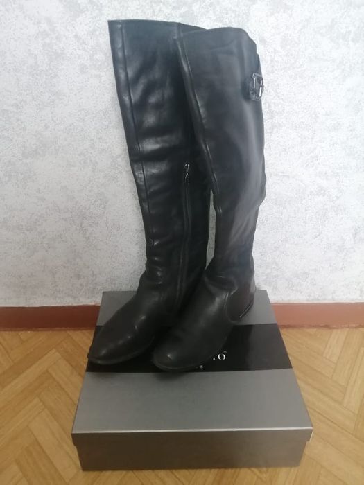 Продам осенние сапоги