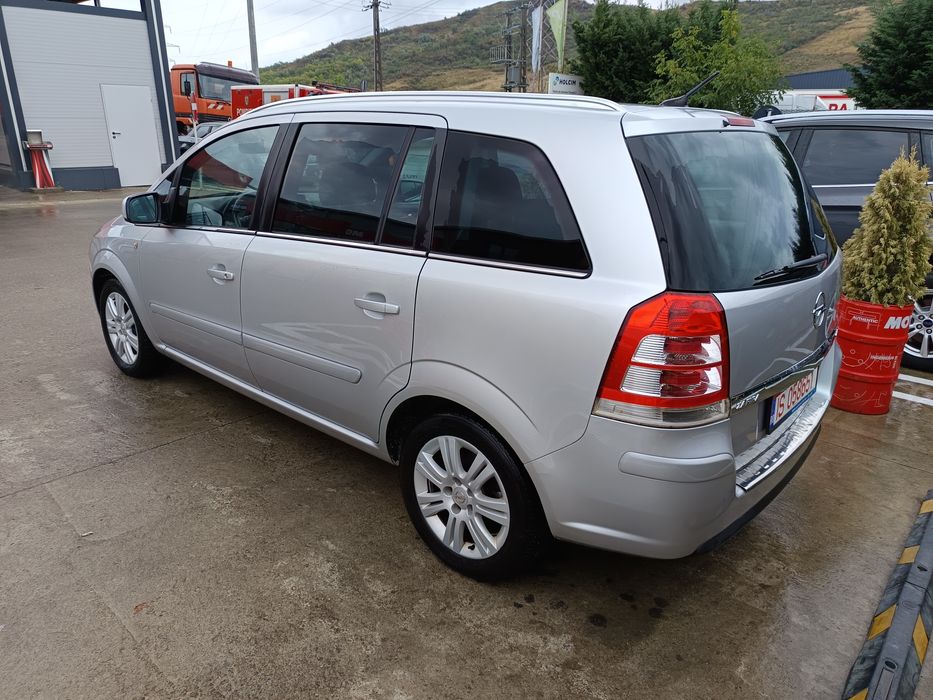 Vând Zafira B facelift RAR EFECTUAT