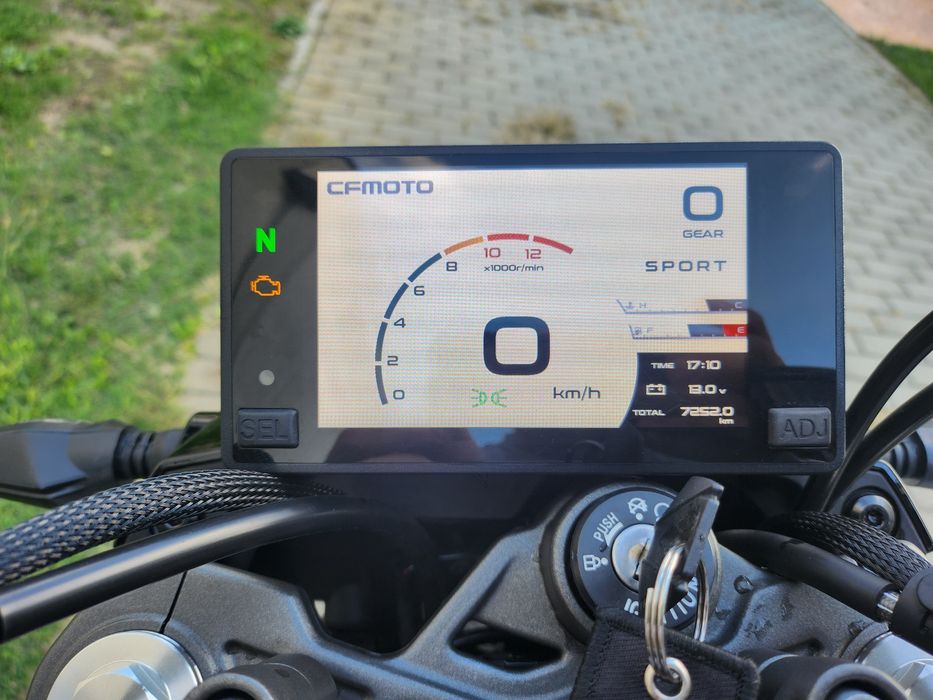 Vand CF Moto 650 NK inmatriculat