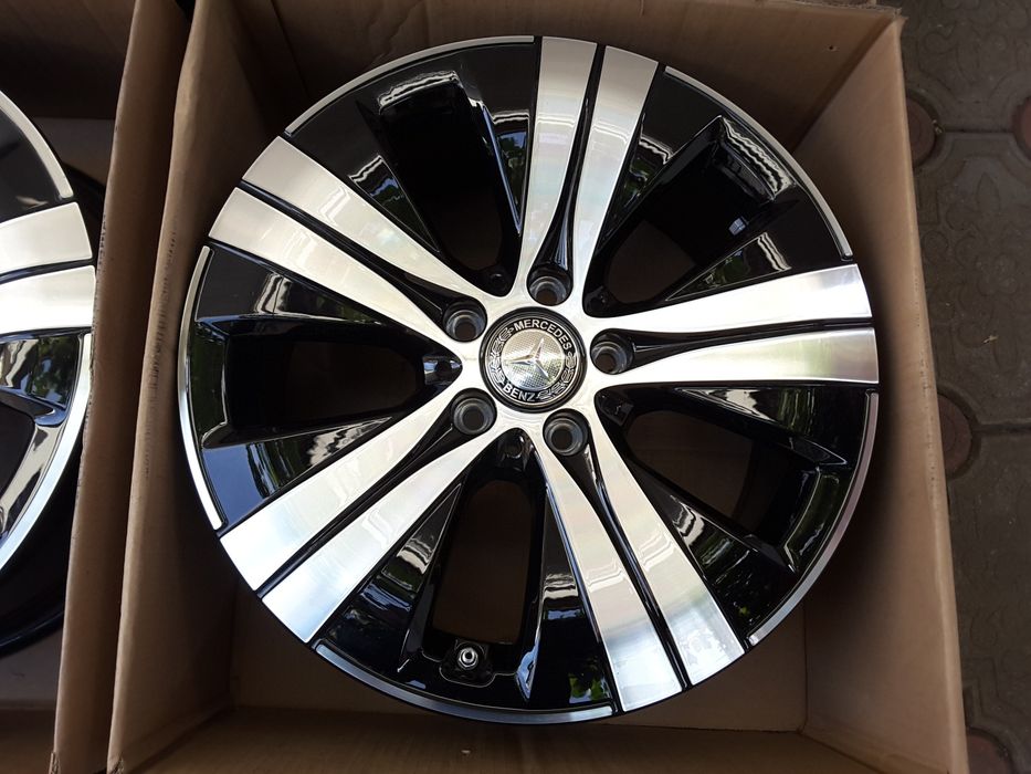 jante aliaj 17; 5x112;originale Mercedes C,V class w206,CLA,Vito w447