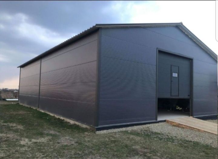Vand și construiesc o gama larga de hale sau structuri metalice noi ne