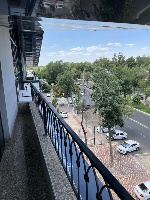 Срочно сдается в аренду 4 этаж 490 кв.м.