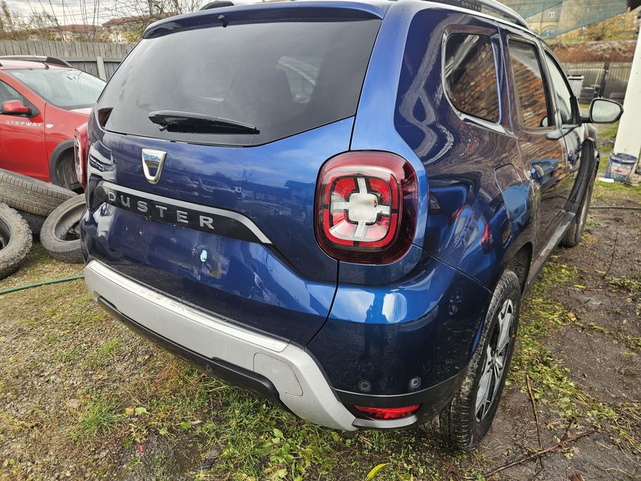Față completă, usi ,haion ,capotă, bara spate Dacia Duster 2020