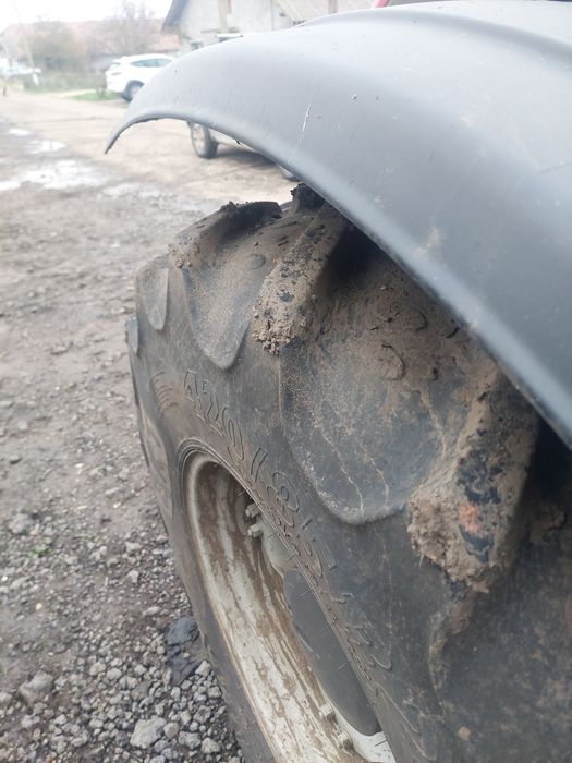 Tractor Valtra T 173 H