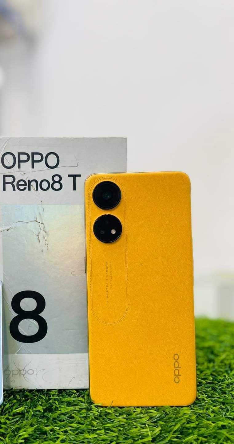 Телефон Oppo Reno 8t