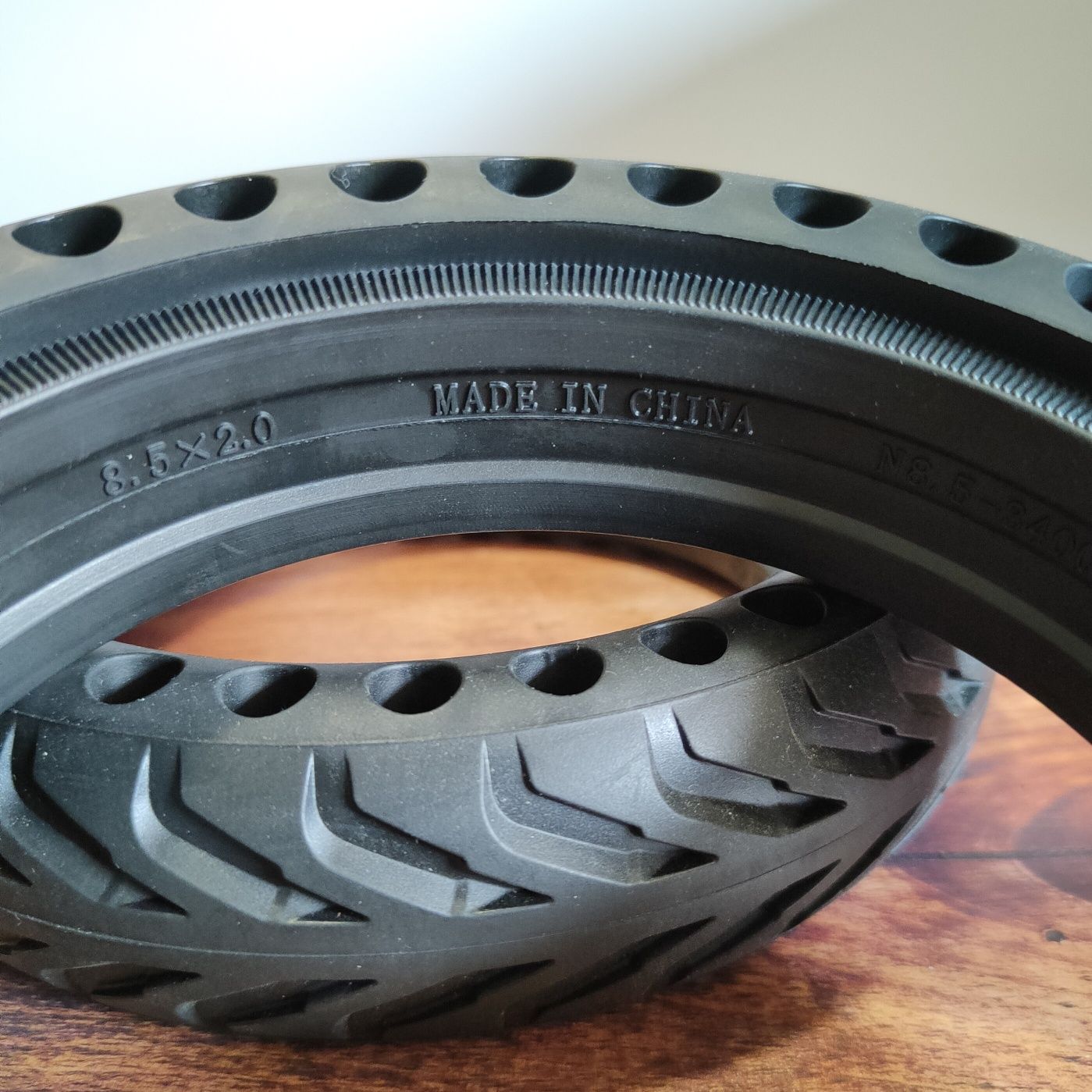 Нови гуми за електрически скутер nedong tires 8.5x2.0 n8.5-340011k-1