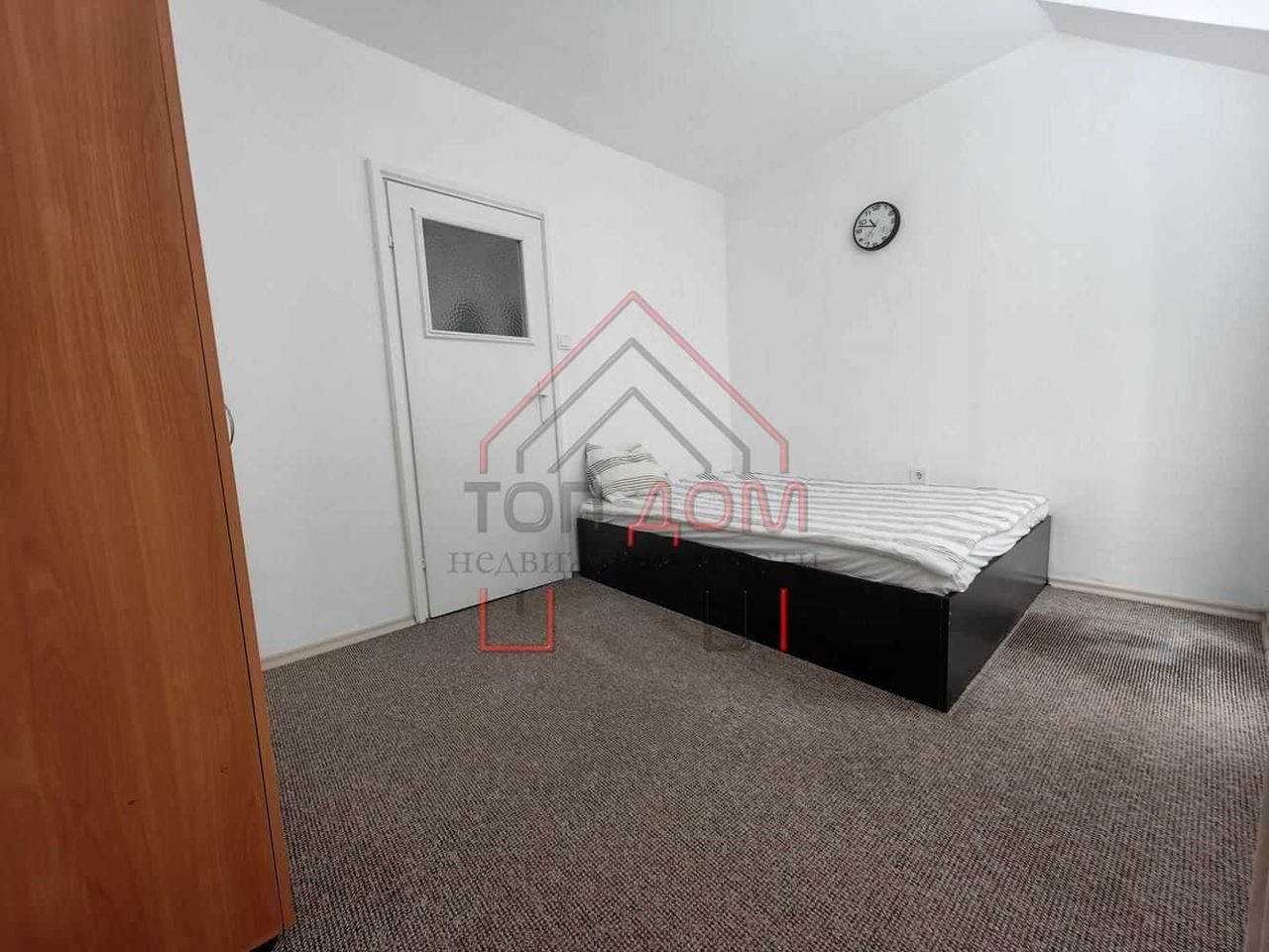 Дава се под наем Двустаен апартамент в Варна, Център - 44 кв.м за 433.5 € - Снимка #4