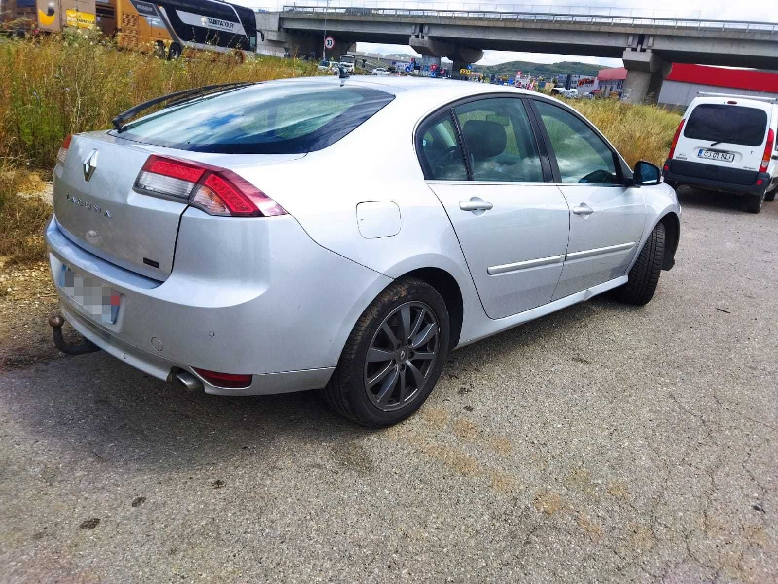 Dezmembram Renault Laguna 3, motorizare 2.0 DCi, an 2008