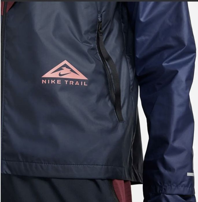 Jacheta alergare Nike Windrunner trail