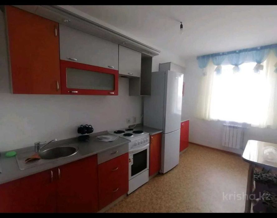 Продам 3-комнатную квартиру в районе Перинатального Центра
