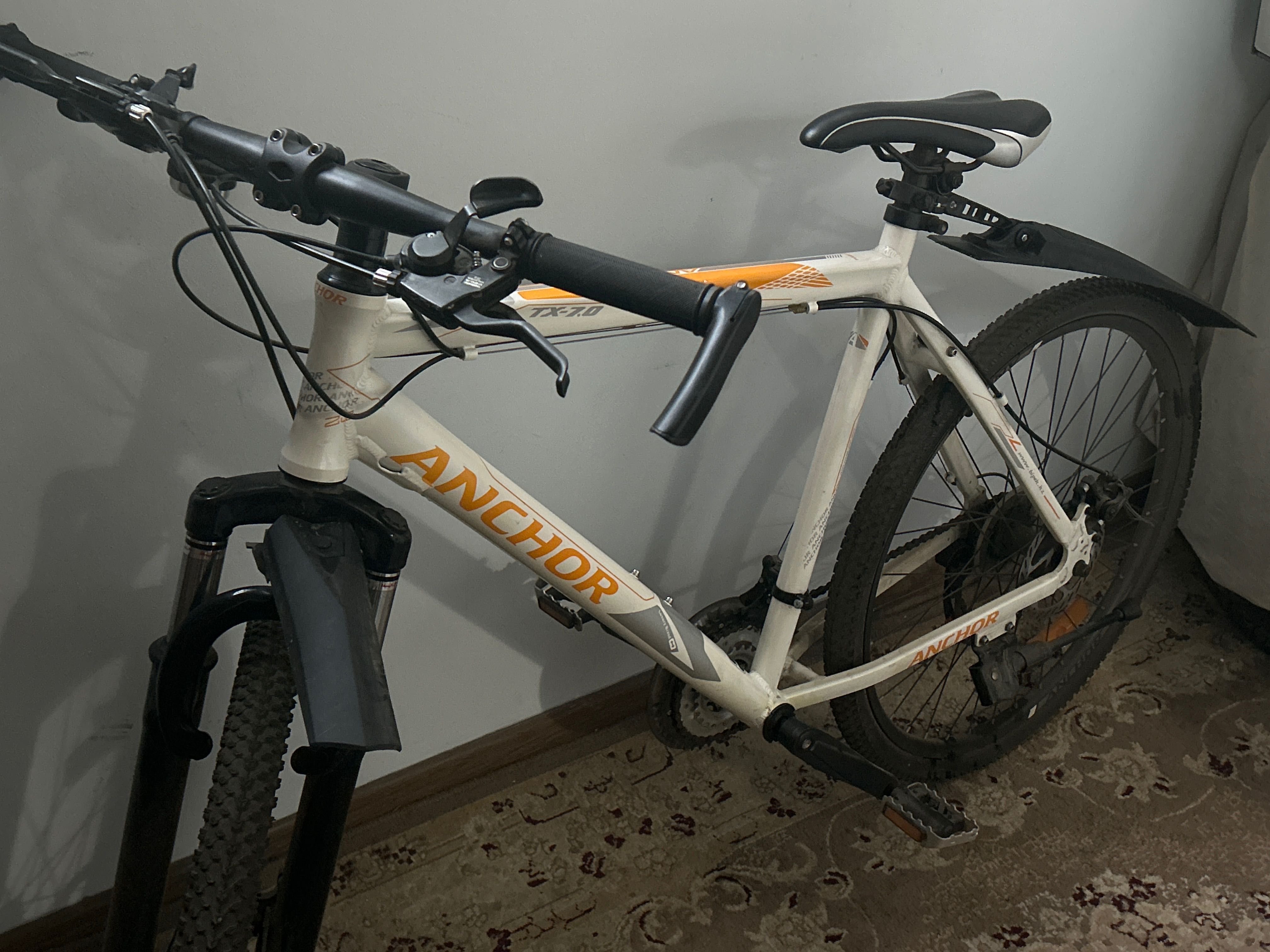 Спортивный двухколёсный велосипед  ANCHOR