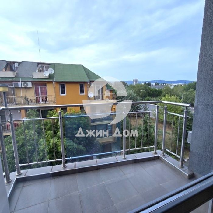 Продава се Двустаен апартамент в к.к. Слънчев бряг - 60 кв.м за 1150 €/кв.м - Снимка #11