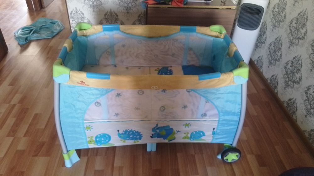 Детский манеж отдам бесплатно кімге қажет  алам деушілерге тегін берем