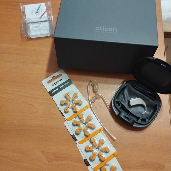 Слухов апарат Oticon