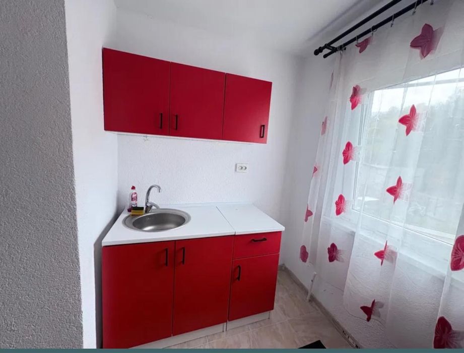 Garsoniera de vanzare