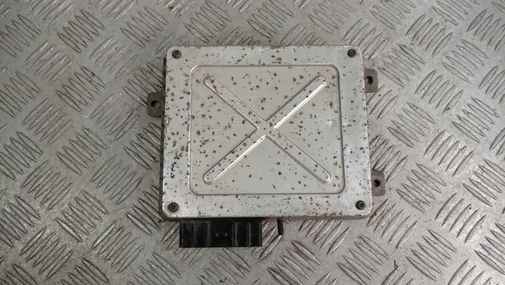 Компютър Компютри Rover 200 1.4i 1998г.4+броя