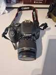 Aparat Foto Canon 600D