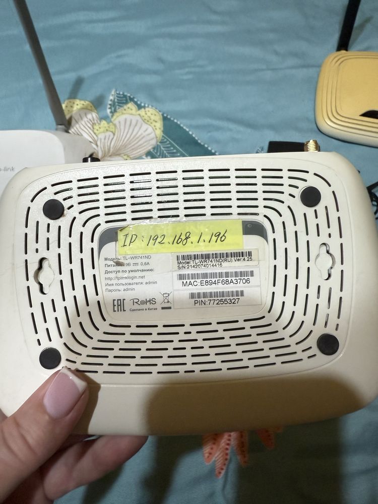 Wi-fi роутеры в рабочем состоянии tp-link 4 шт
